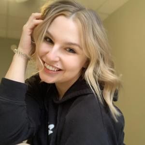 Meet your Posher, Catherine